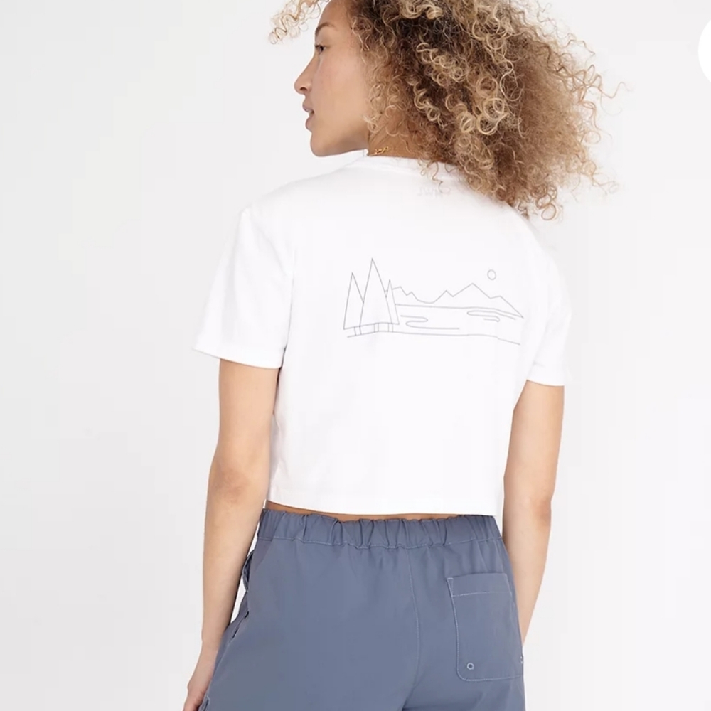 Madewell White Cropped Tee with Minimal Mountain Line Art - Picture 2 of 9